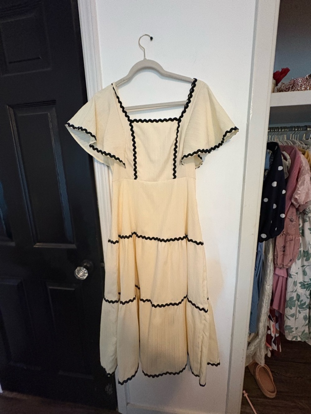SHEIN Cream Ruffled Midi Dress with Black Trim
